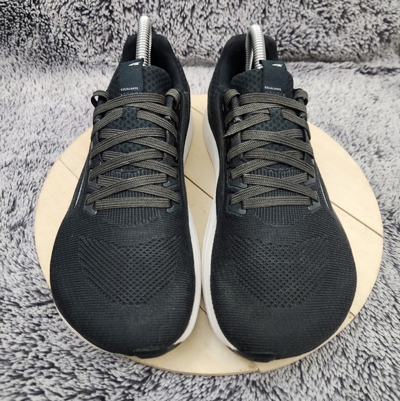 Altra Escalante 3 Running Shoes Men’s Size 8 Black Mesh Sneakers - Picture 3 of 9